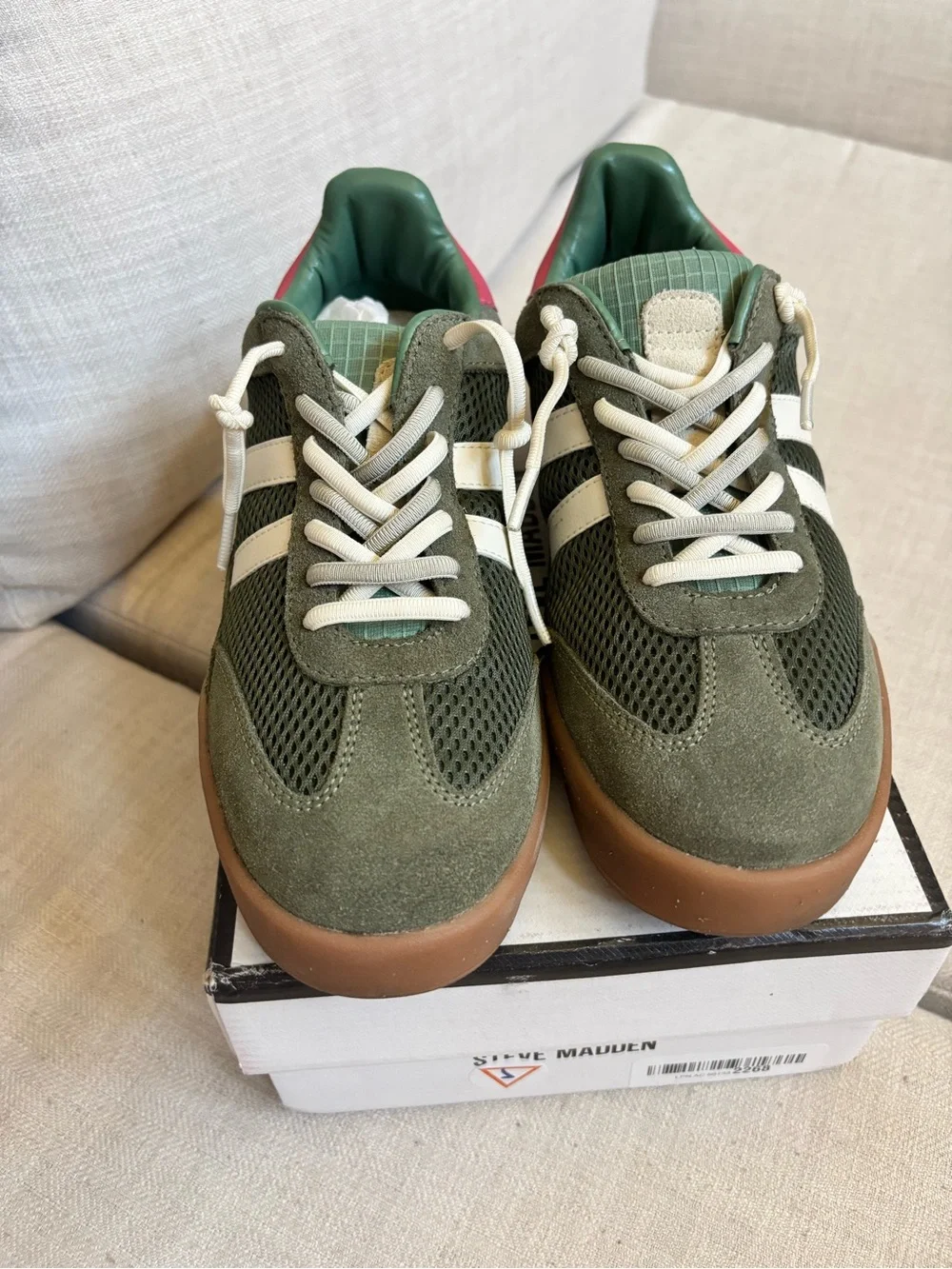 Steve Madden Verdict Sneakers Green Multi Gum Sole Size 8.5 NIB